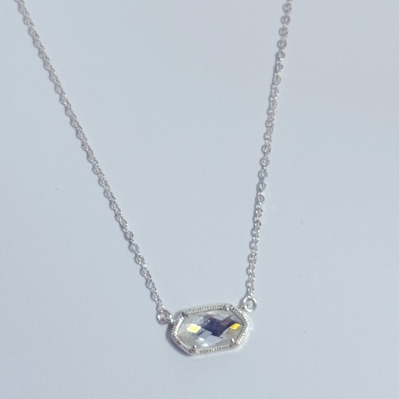 Silver Pendant Necklace Fashion - Picture 1 of 2